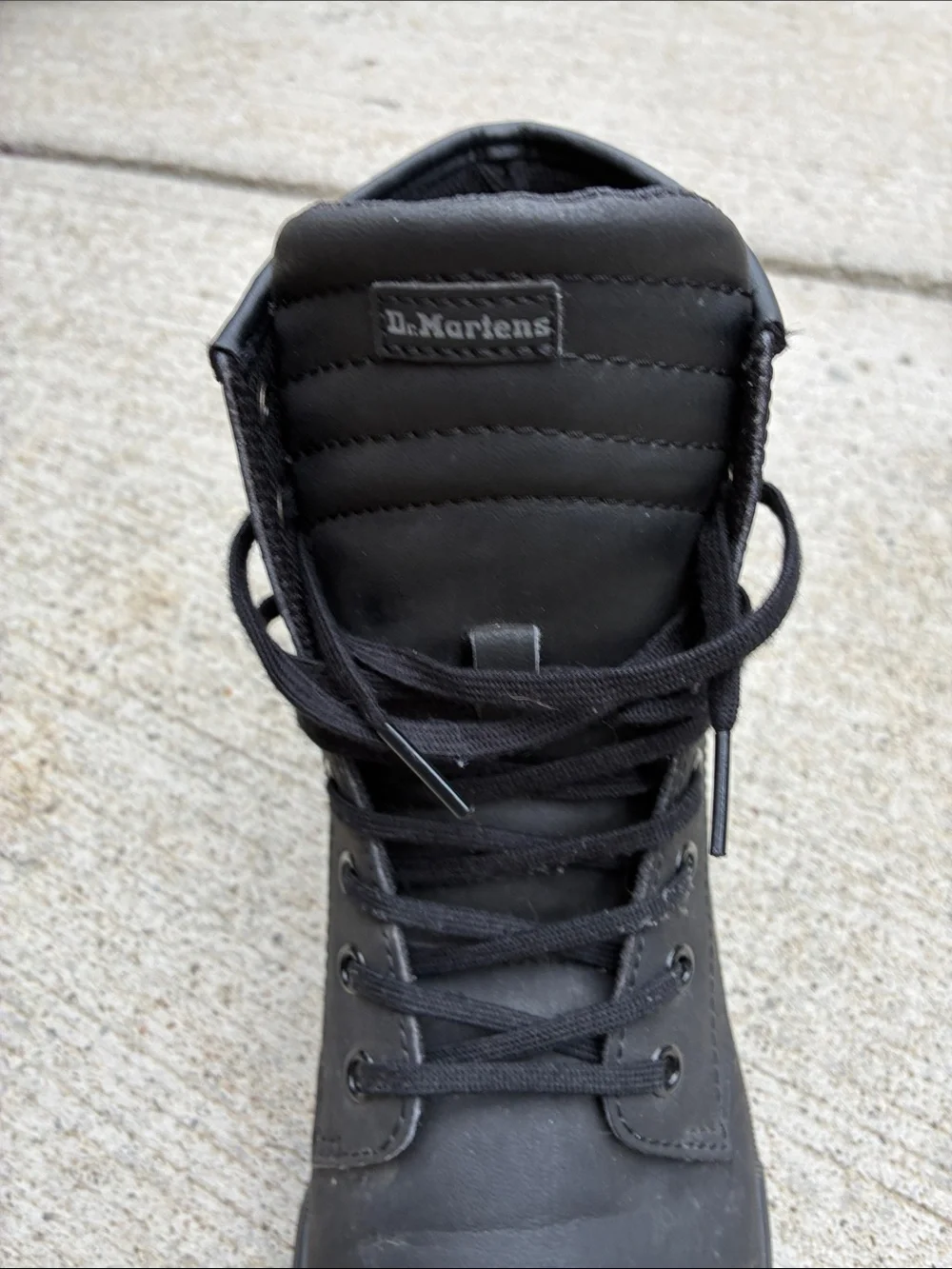 Dr. Martens matte black